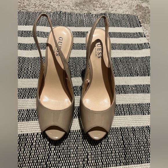 Guess Peep Toe Heels Women’s size 8 - Picture 2 of 5